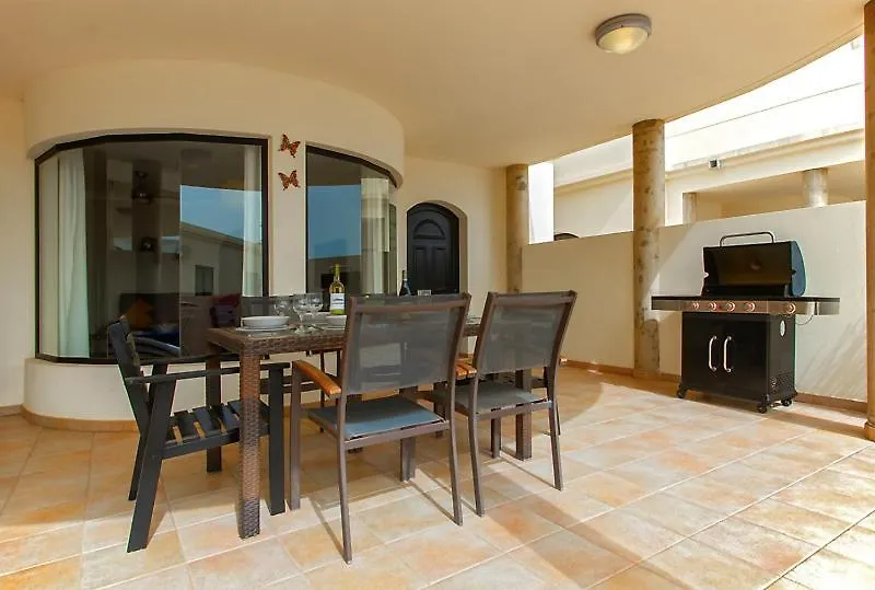 Appartement Riviera Park 2B - 2 Bed/2 Bath - Grd Floor - Air-Con - Uk/Irish Tv - Wifi à Puerto del Carmen  0*, Puerto del Carmen (Lanzarote) Espagne