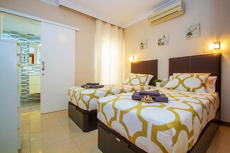 푸에르토 델 카르멘 Riviera Park 2B - 2 Bed/2 Bath - Grd Floor - Air-Con - Uk/Irish Tv - Wifi 아파트
